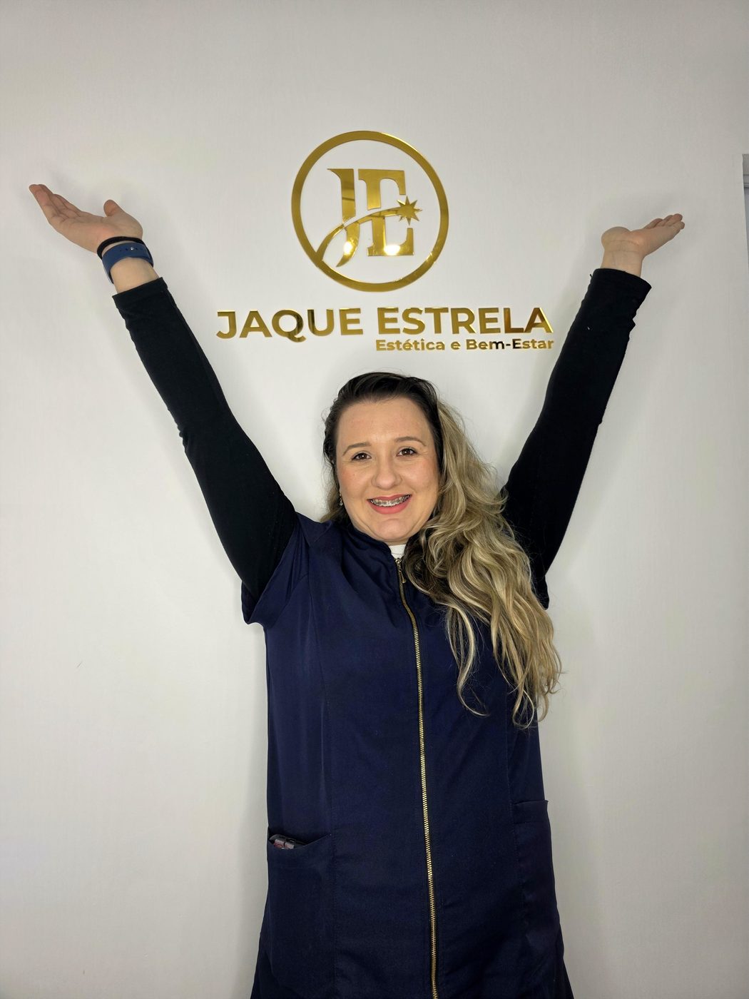 Retrato de Jaque, esteticista da Jaque Estrela