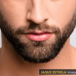 Limpeza de pele masculina — imagem ilustrativa